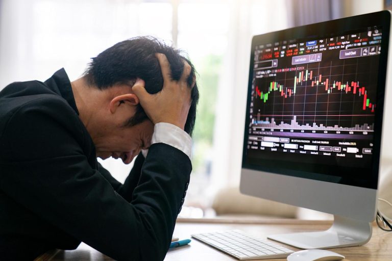 It’s OK to have emotions — just don’t let them near your stock portfolio