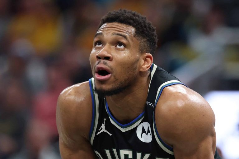 Giannis Antetokounmpo Could Soon Make Big Career Decision