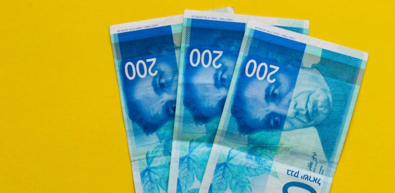 Cancellation of NIS 200 bill back on agenda