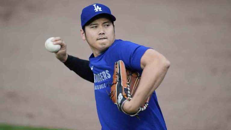 Roberts won’t rule out minor league start for Dodgers’ Ohtani
