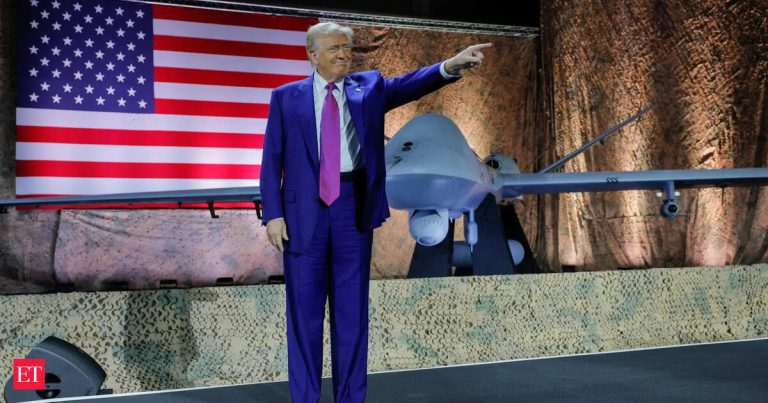 Trump says Qatar will invest $10 billion in US airbase