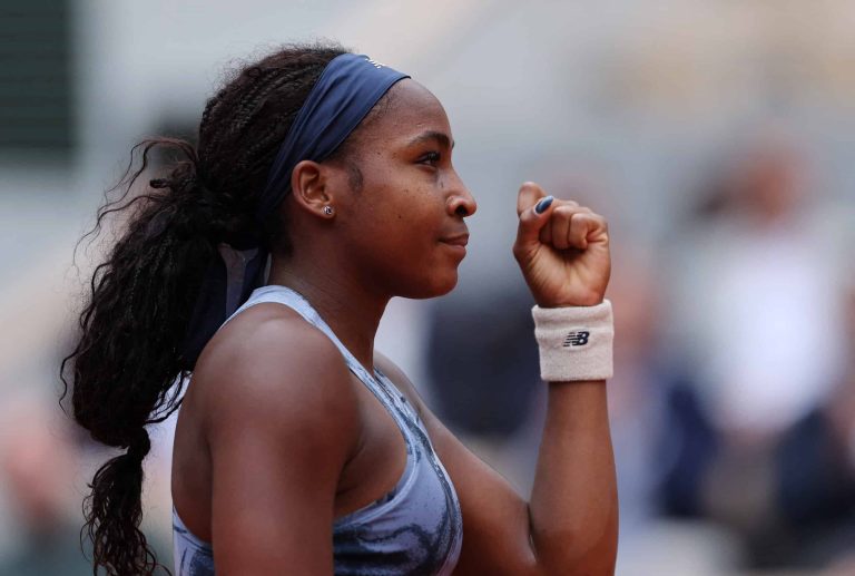 Coco Gauff wins after forgetting rackets