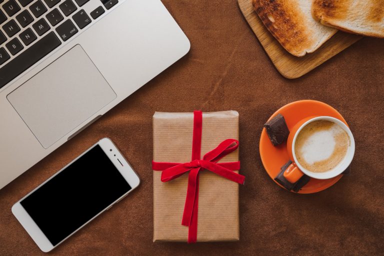 How to Pick Corporate Gifts That Actually Reflect Your Company Culture