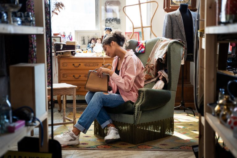 Mastering the Art of Thrift: Vintage Classics Worth Hunting