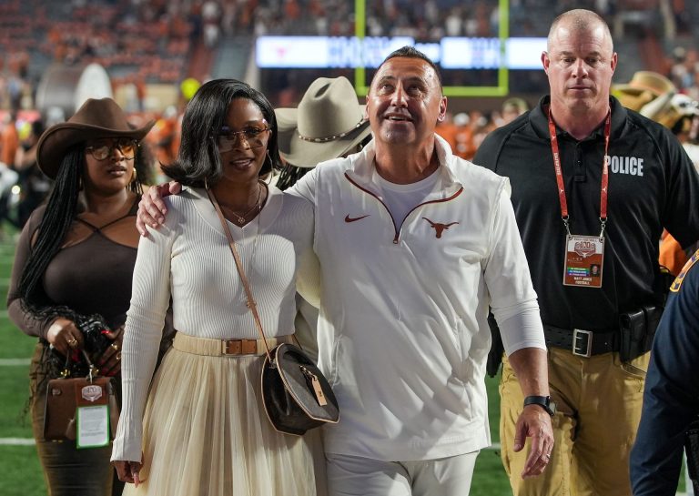 Steve Sarkisian’s wife Loreal Sarkisian gives fans useful tips on how to elevate their fashion game