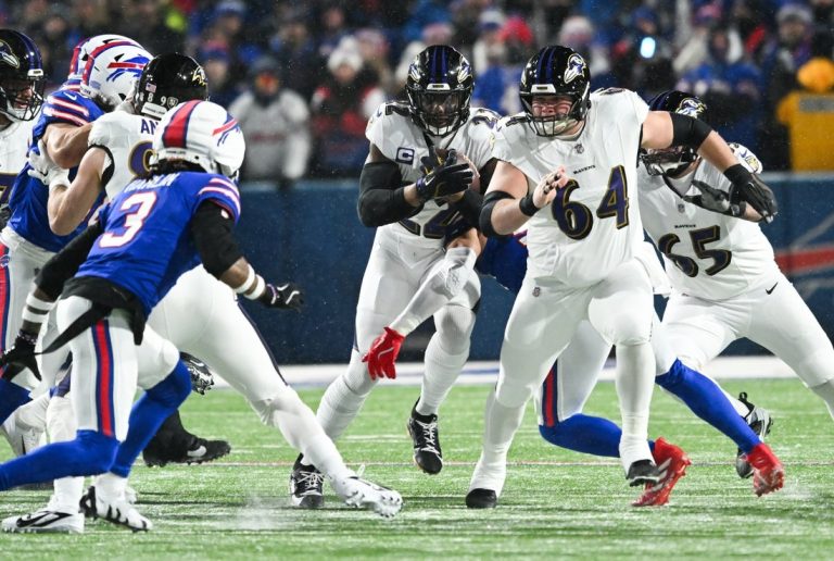Ravens’ Derrick Henry unsure if new contract will be his last