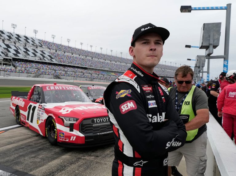 Starting Order & Pole for Rackley Roofing 200