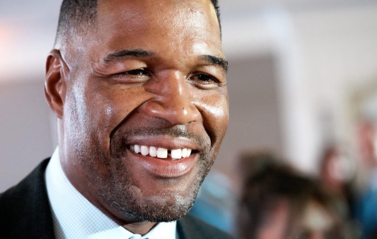 Report: Michael Strahan seeking Giants ownership stake