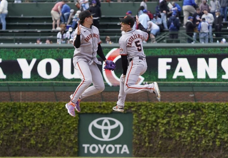 Hot clubs clash as Giants begin series against Twins