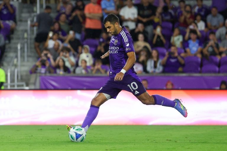 Charlotte, Orlando face pressing issues keeping them from winning