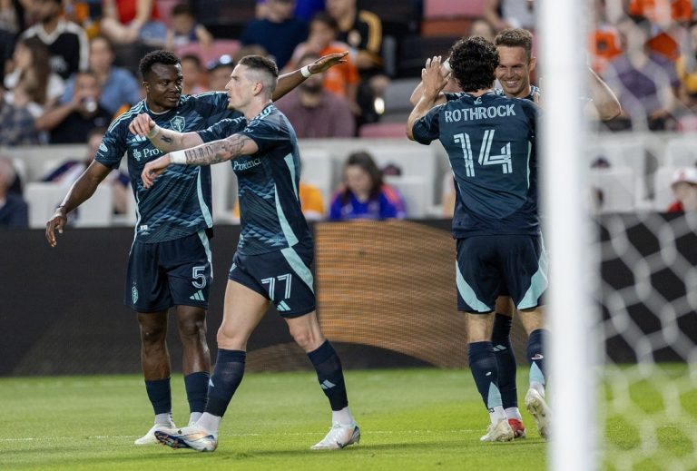 Danny Musovski seeks Sounders record in visit to LAFC