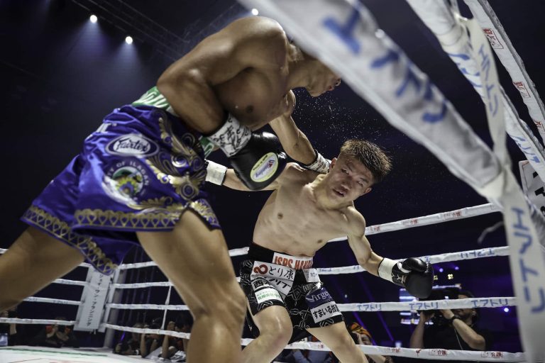 Pedro Taduran foe Ginjiro Shigeoka stretchered off after loss