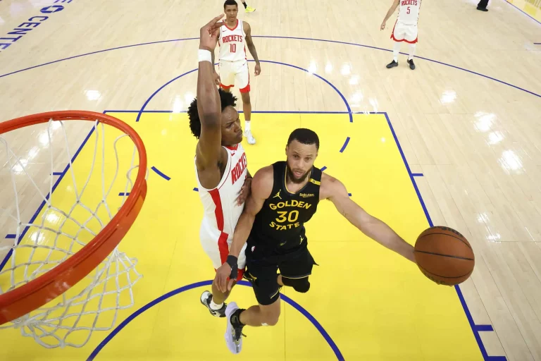 Stephen Curry Has Honest Admission About Rockets’ Intense Defensive Scheme