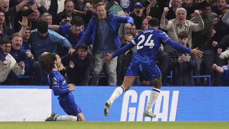 Aston Villa, Chelsea win at home to raise Champions League hopes