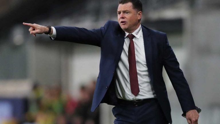 Adelaide bids adieu to Veart, the competition’s most consistent coach to never win a trophy