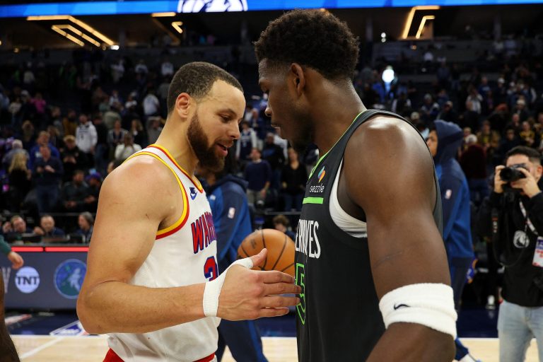 Lower-seeded Wolves, Warriors vie for spot in West finals