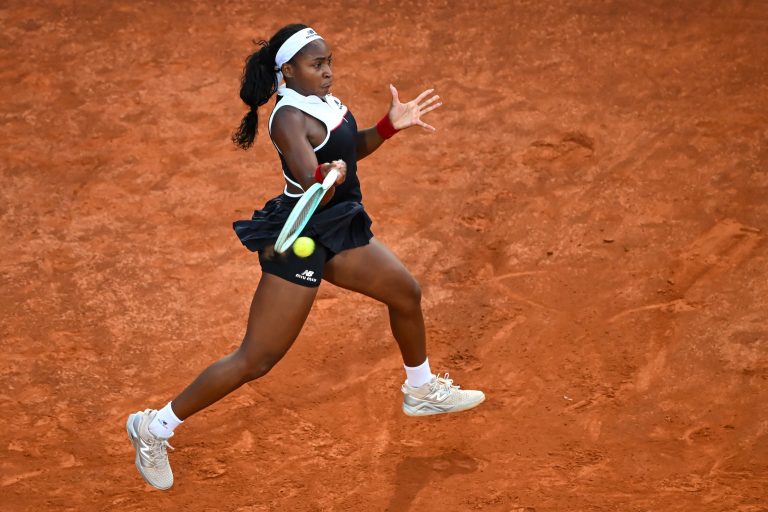 Coco Gauff holds nerve to join Sabalenka in Italian Open 3rd round