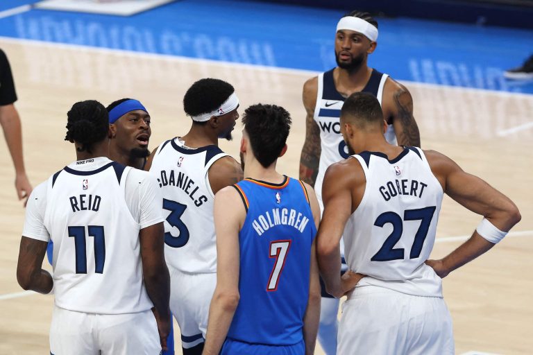 Timberwolves ‘desperate’ to defend home court vs Thunder