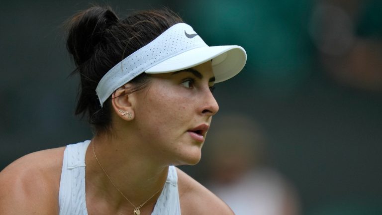 Bianca Andreescu loses marathon match in French Open qualifying