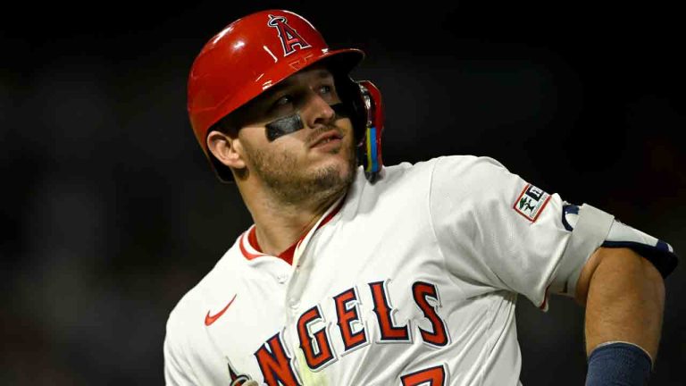 Angels to place Mike Trout on IL with bone bruise in left knee