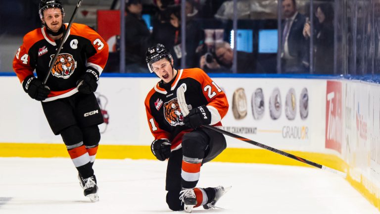 Ritchie scores twice as unbeaten Tigers edge winless Wildcats at Memorial Cup