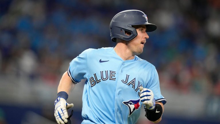 Blue Jays put Heineman on IL, select Sanchez to major league roster