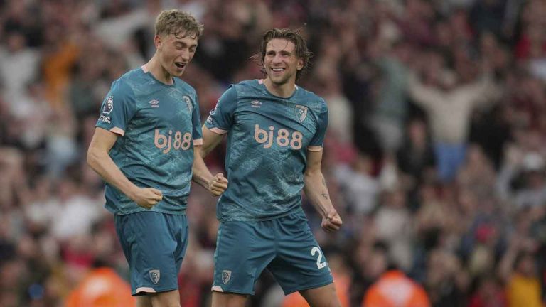 Real Madrid sign Spain defender Dean Huijsen from Bournemouth