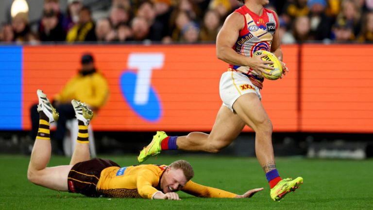 Undisciplined, disorganised Hawks have a whole lot of problems