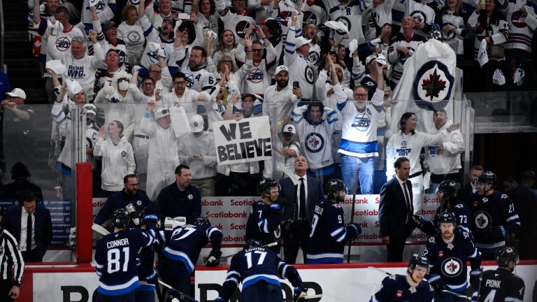 ‘Sensational’: Fans react to Jets’ epic Game 7 rally to force OT
