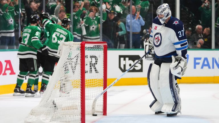 Jets can’t blame loss on controversial goal