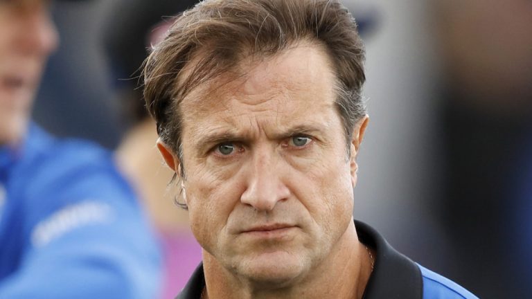 Beveridge tight-lipped in icy presser after Kane Cornes feud reignites