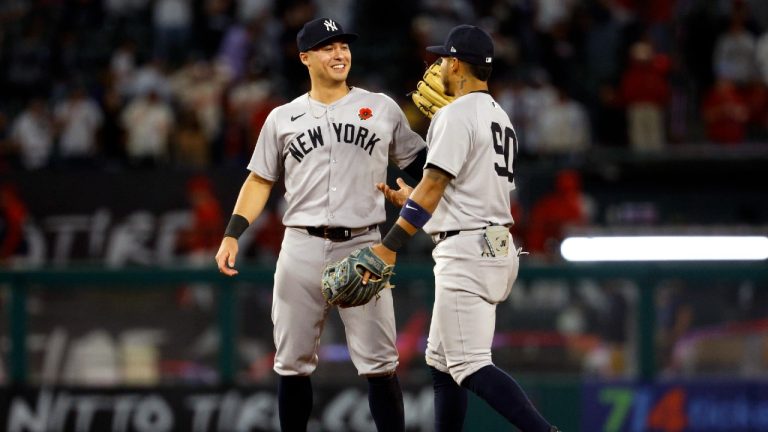 MLB Roundup: Yankees use big fourth inning to beat Angels