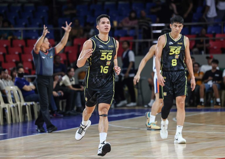 RR Pogoy dials in defensively, shines offensively for TNT
