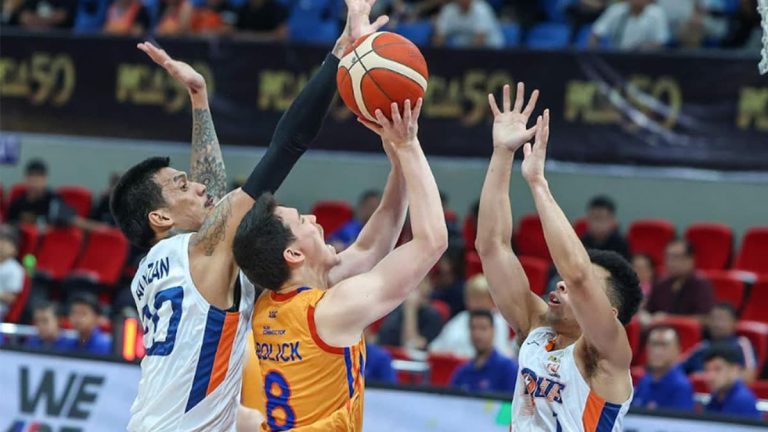 Road Warriors seek way past unfamiliar terrain