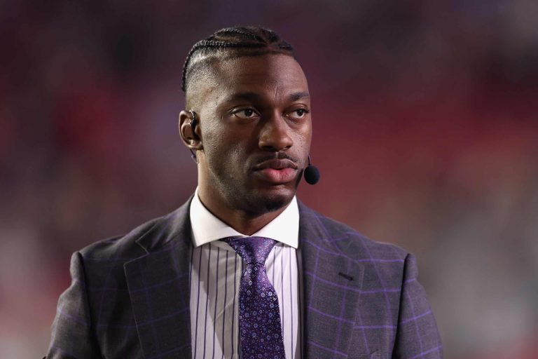 Robert Griffin III Is Asking For Prayers From Fans
