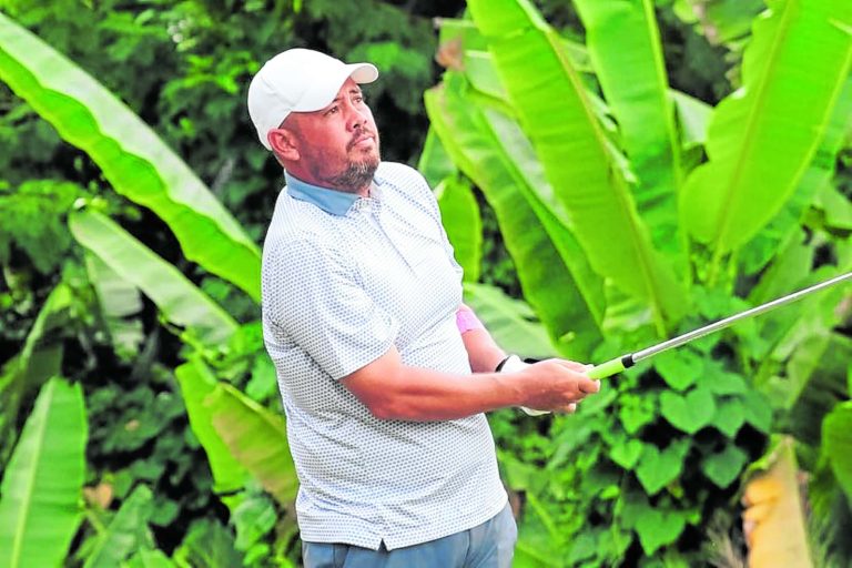 Stehmeier stays, sets Sales showdown