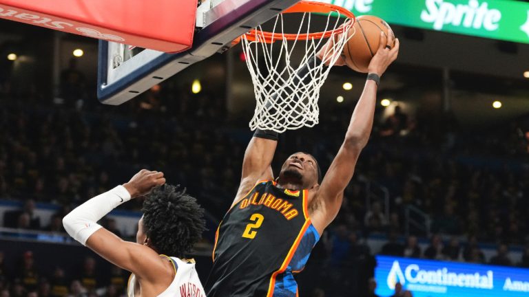 Gilgeous-Alexander scores 34, Thunder roll past Nuggets to tie West semis at 1-1