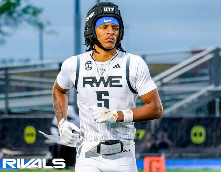 Four-star safety Jordan Smith commits to Georgia