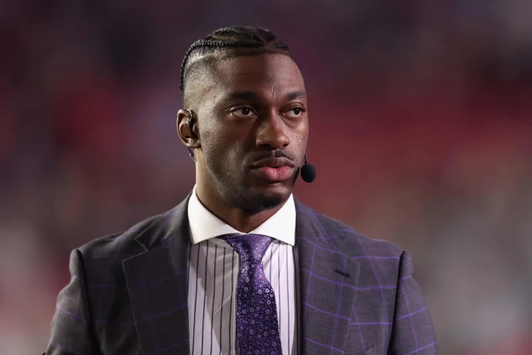 Robert Griffin III Calls Out Saints For QB Situation