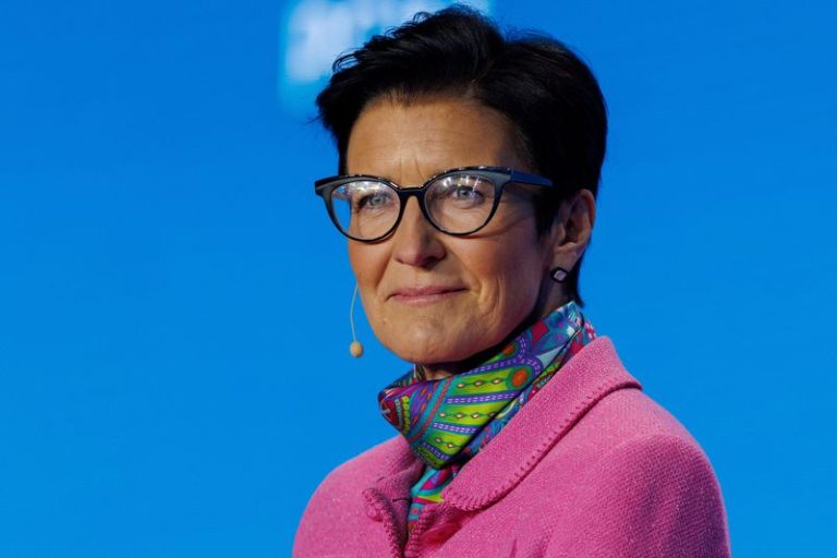 Citigroup CEO says most business clients can absorb 10% tariffs