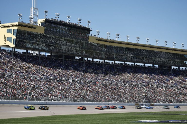 Here’s what today’s schedule at Kansas Speedway looks like