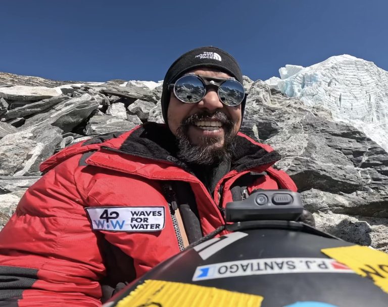 Everest claims lives of Filipino climber, another from India