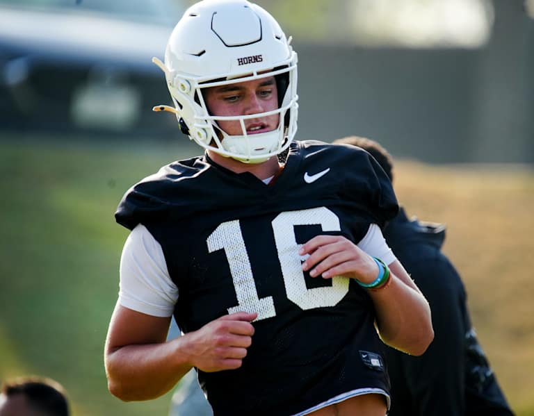 Three Predictions: Arch Manning, USC, D.J. Giddens