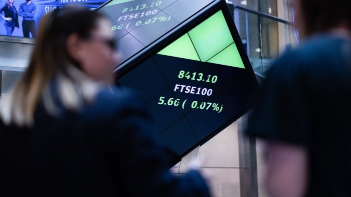 Pension funds should invest more in UK equities, investors tell ministers