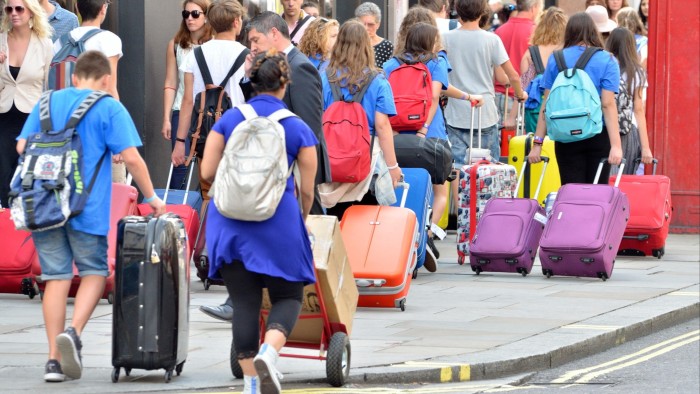 EU leaders urge Starmer to improve mobility deal in last-ditch ‘reset’ talks