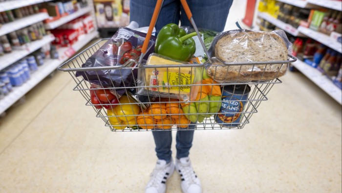 Starmer closes in on EU food trade deal in run-up to key summit