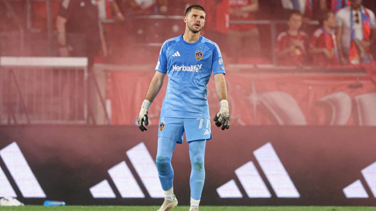 Dominant to disaster: Implosion of winless Galaxy something to behold
