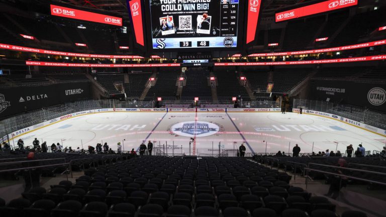 Mammoth sign former No. 6 overall pick to entry-level contract