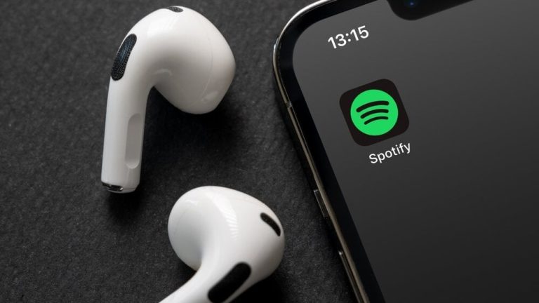 Spotify expands AI DJ feature with voice-based music requests for Premium users