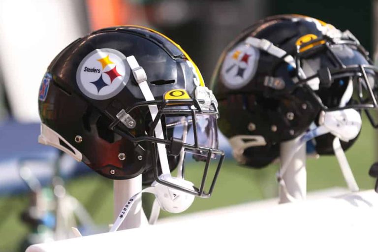 Insider Reveals Potential ‘Plan B’ At QB For Steelers